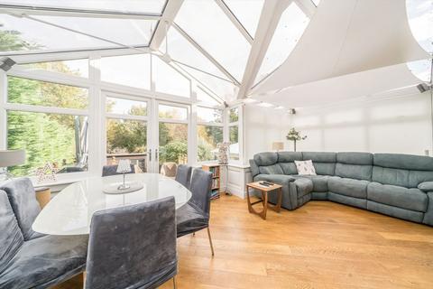 undefined, Elmbridge Avenue, Surbiton KT5