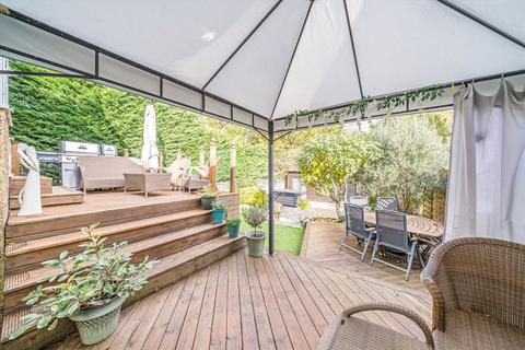 140 Elmbridge Avenue, Surbiton, KT5 9HF