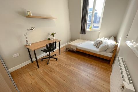 9 bedroom flat to rent, Hardman Street, L1 9AS,