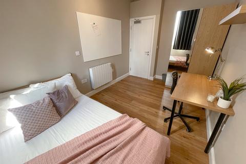 9 bedroom flat to rent, Hardman Street, L1 9AS,