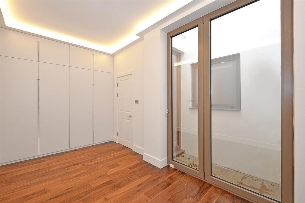 Ing HenryÆs Road-7.jpg