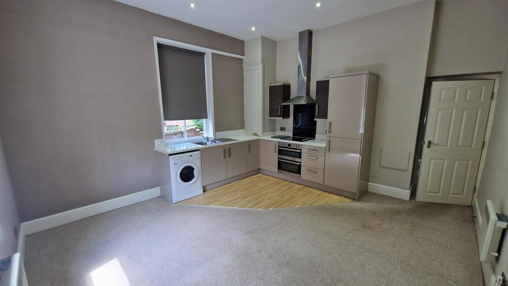 Lounge/Kitchen