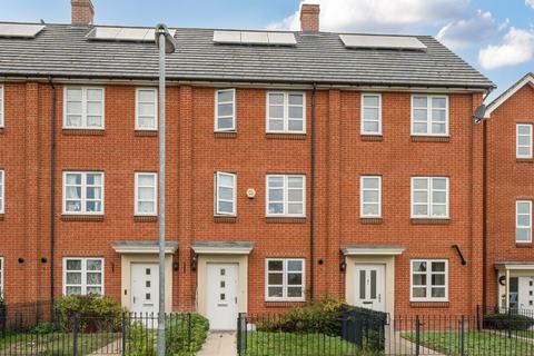 undefined, Miles Road, Mitcham CR4