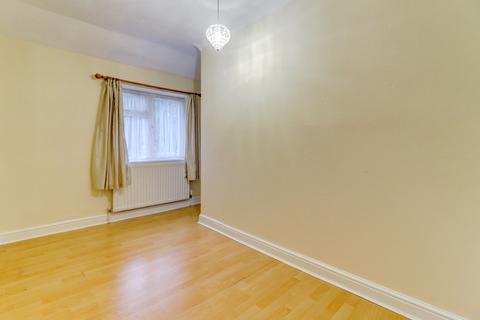 12 Bay Tree Close, High Wycombe, HP11 1JN