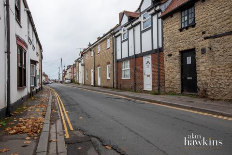 1 bedroom flat for sale, Stable Court, Wood Street, R.Wootton Bassett