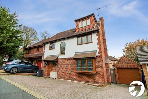 5 bedroom detached house to rent, Eagles Road, Greenhithe, Kent, DA9