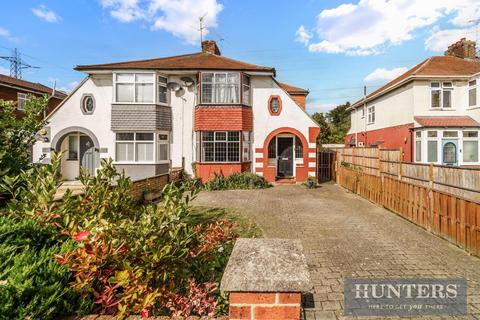 3 bedroom semi-detached house for sale, Brockenhurst Avenue, Worcester Park, KT47RG