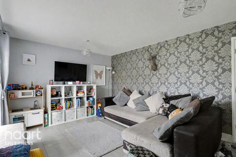 3 bedroom terraced house for sale, Cliff View Gardens, Sheerness