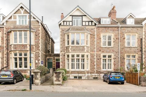 undefined, Bristol BS6