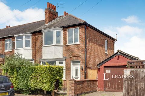 3 bedroom terraced house to rent, Limehurst Avenue, LE11