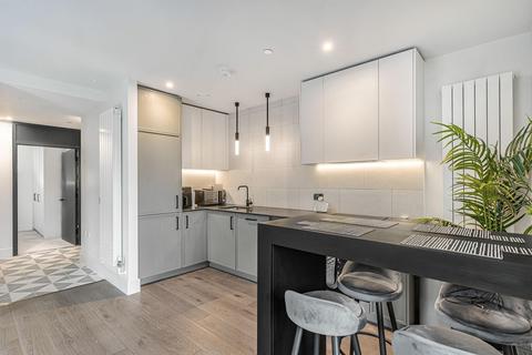undefined, Windsor Square, London, SE18