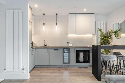 undefined, Windsor Square, London, SE18