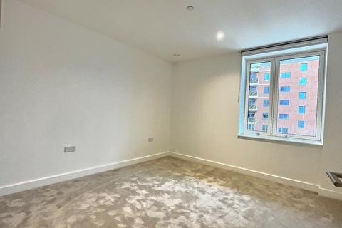 3 bedroom apartment for sale, Southlake Road, Plumstead, London, SE28