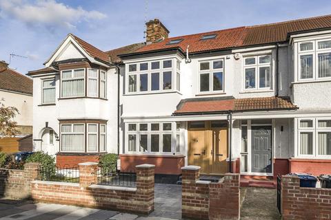Croft Gardens, Hanwell, London, W7