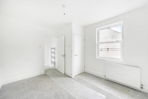 undefined, The Avenue, Ealing, London, W13