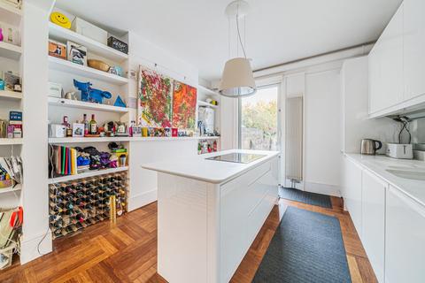 9 Richmond Road, London, W5 5NS