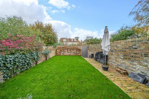 9 Richmond Road, London, W5 5NS