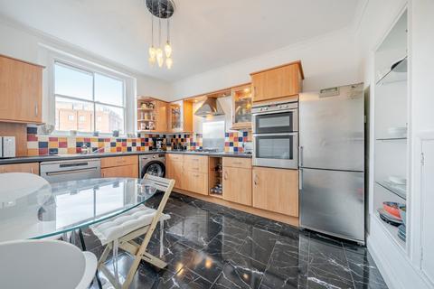 2 bedroom flat for sale, Gloucester Terrace, Bayswater, London, W2