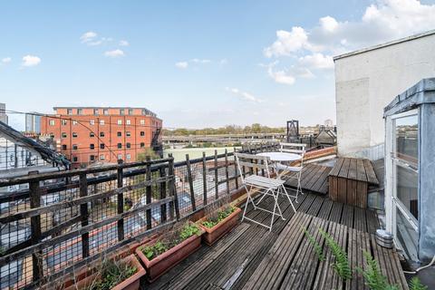 2 bedroom flat for sale, Gloucester Terrace, Bayswater, London, W2