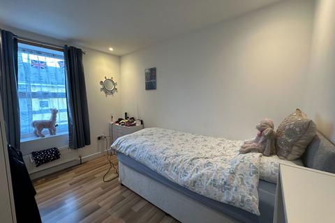 3 bedroom terraced house for sale, Babbacombe Road, Torquay, TQ1 3SR