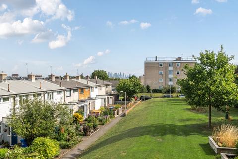 2 bedroom flat for sale, Brenchley Gardens, Forest Hill, London, SE23