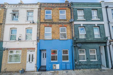 Wastdale Road, Forest Hill, London, SE23