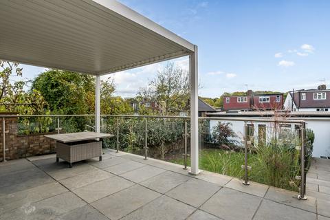 undefined, Hampden Way, London, N14