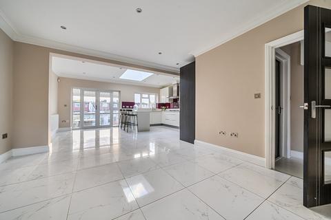 undefined, Hampden Way, London, N14