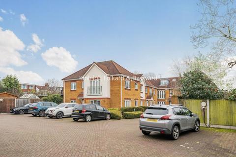 2 bedroom flat for sale, Hazelwood Lane, Palmers Green, London, N13