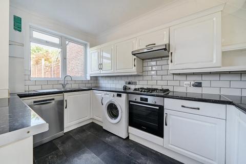 undefined, Hampden Way, Southgate, London, N14