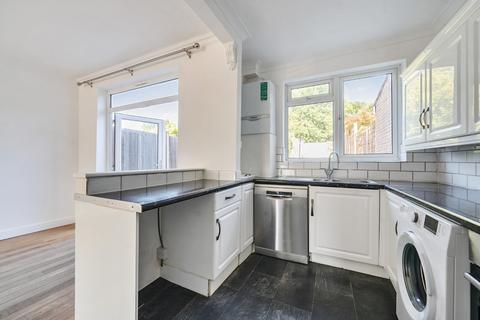 undefined, Hampden Way, Southgate, London, N14