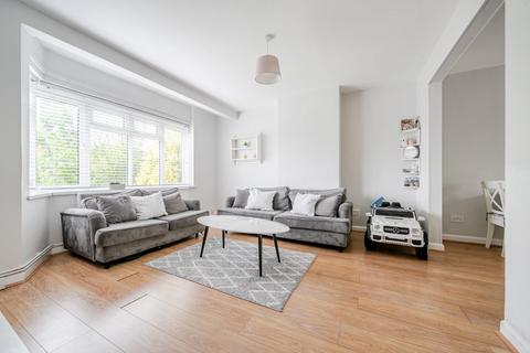 undefined, Morton Way, London, N14