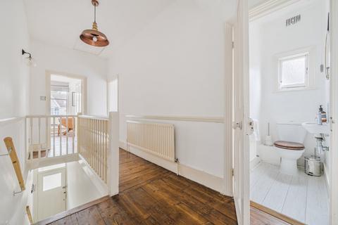 29 Old Park Road, London, N13 4RG