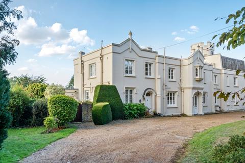 4 bedroom semi-detached house for sale, Beaumont Road,, Broxbourne, EN10