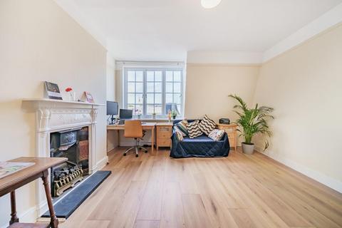 2 bedroom flat for sale, Bulwer Street, Shepherds Bush, London, W12