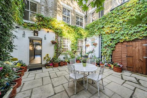2 bedroom flat for sale, Bulwer Street, Shepherds Bush, London, W12