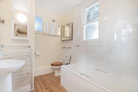 2 bedroom flat for sale, Bulwer Street, Shepherds Bush, London, W12