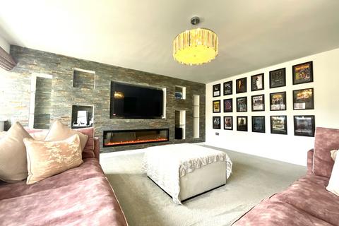 5 bedroom detached house for sale, The Sidings, Barton PR3