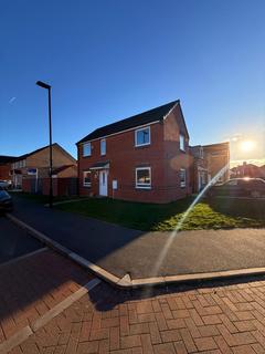 3 bedroom semi-detached house to rent, Little Fell Road, Sheffield