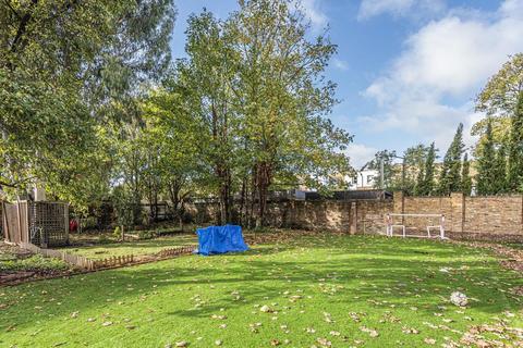 2 bedroom flat for sale, Coningham Road, London, W12