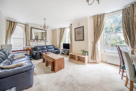 4 bedroom flat to rent, Vicarage Grove, London, SE5