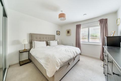 2 bedroom flat for sale, Elmington Road, Camberwell, London, SE5