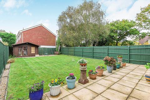 3 bedroom detached house for sale, Ringwood Road, Christchurch