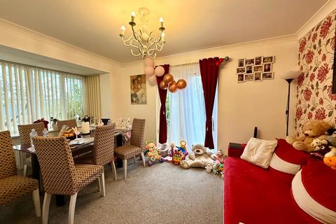 3 bedroom detached house for sale, Ferndale, Mansfield, Nottinghamshire