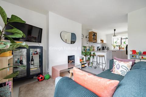 Westbourne Drive, London, SE23