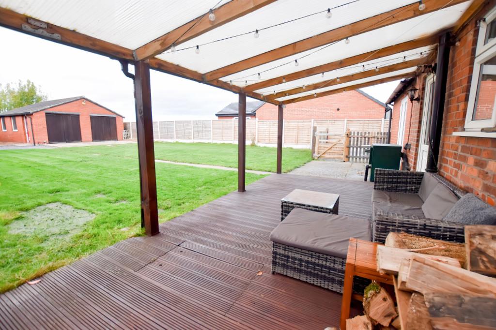 Covered Deck 1