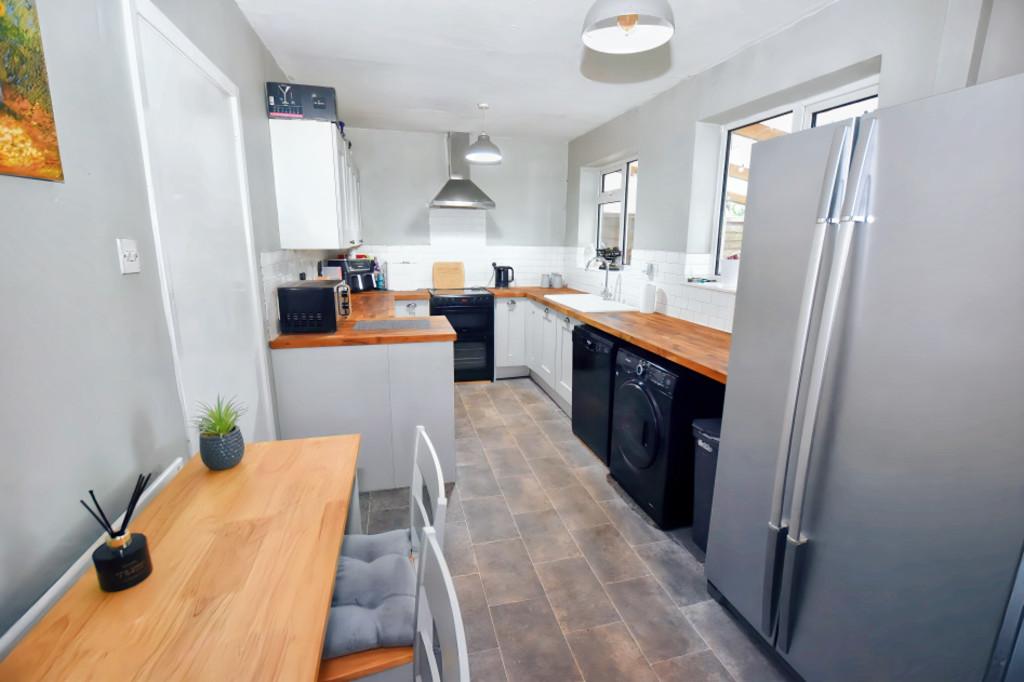 Breakfast Kitchen 1