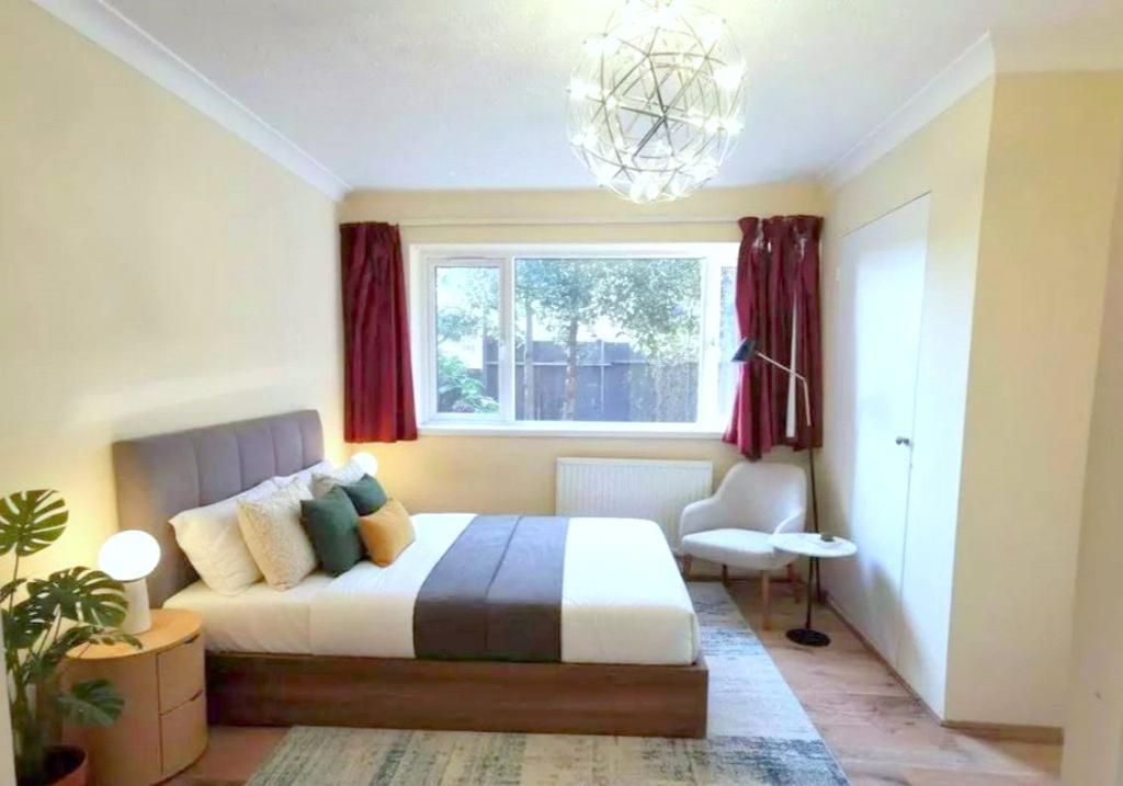 Temple-fortune-lane-hampstead-garden-suburb-nw11