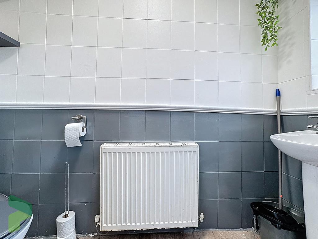 Ground foor WC