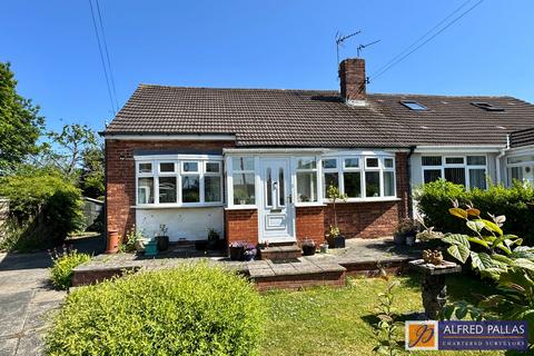 2 bedroom semi-detached bungalow for sale, Ravensbourne Avenue, East Boldon